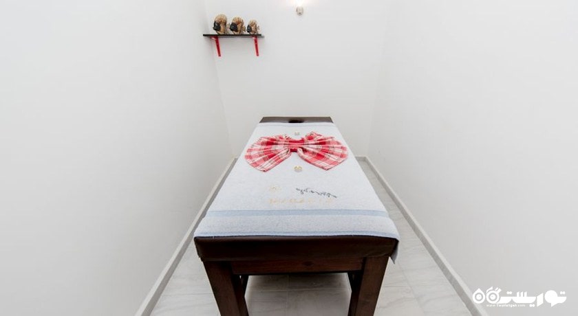 تخت ماساژ مرکز سلامتی و اسپا